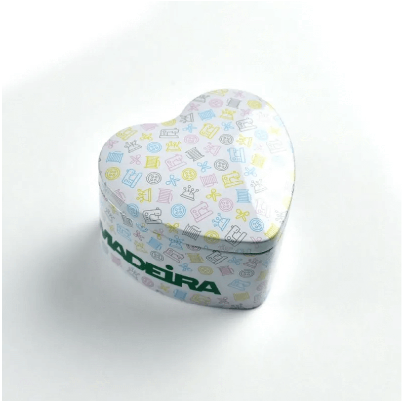 Coffret coeur fils à coudre Madeira Aerofil 120 | 3 x 100m